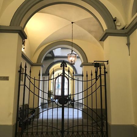 Residenza D'Epoca Al Numero 8 Florença Exterior foto
