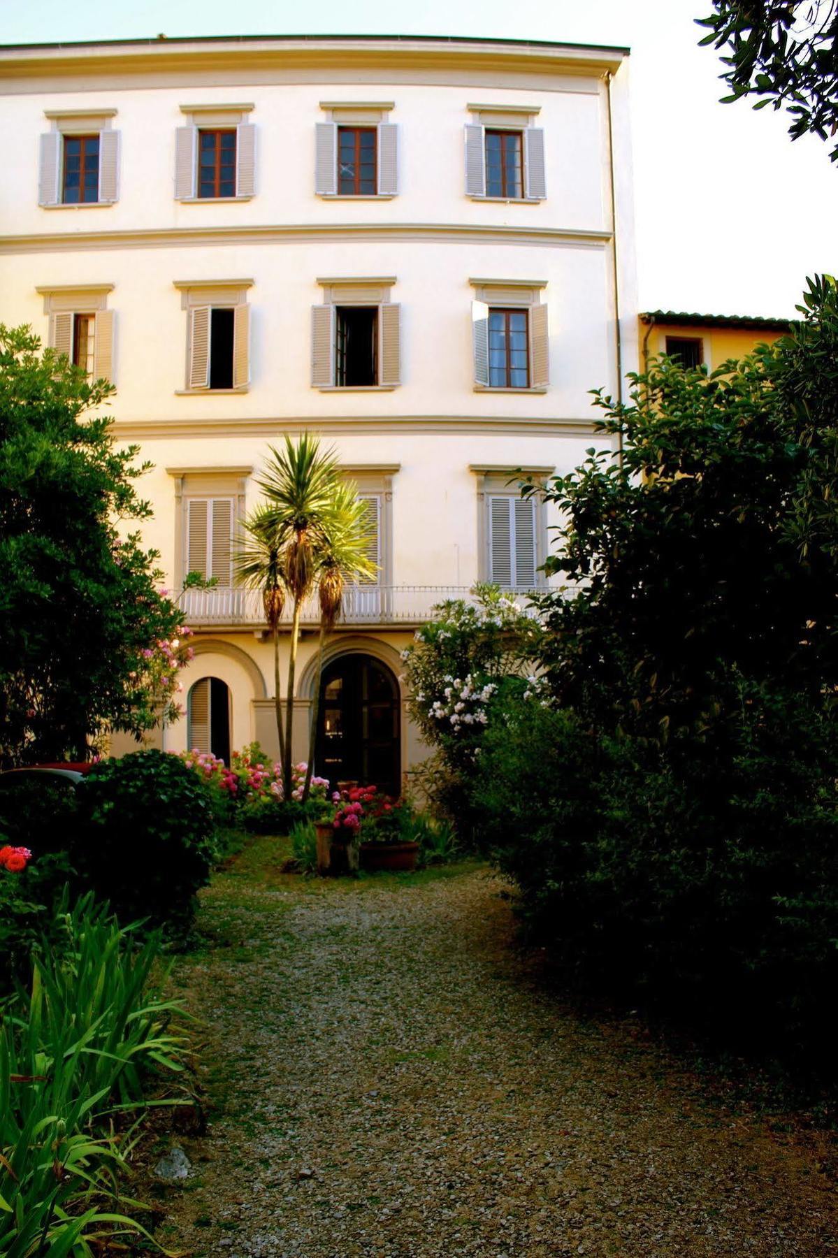 Residenza D'Epoca Al Numero 8 Florença Exterior foto